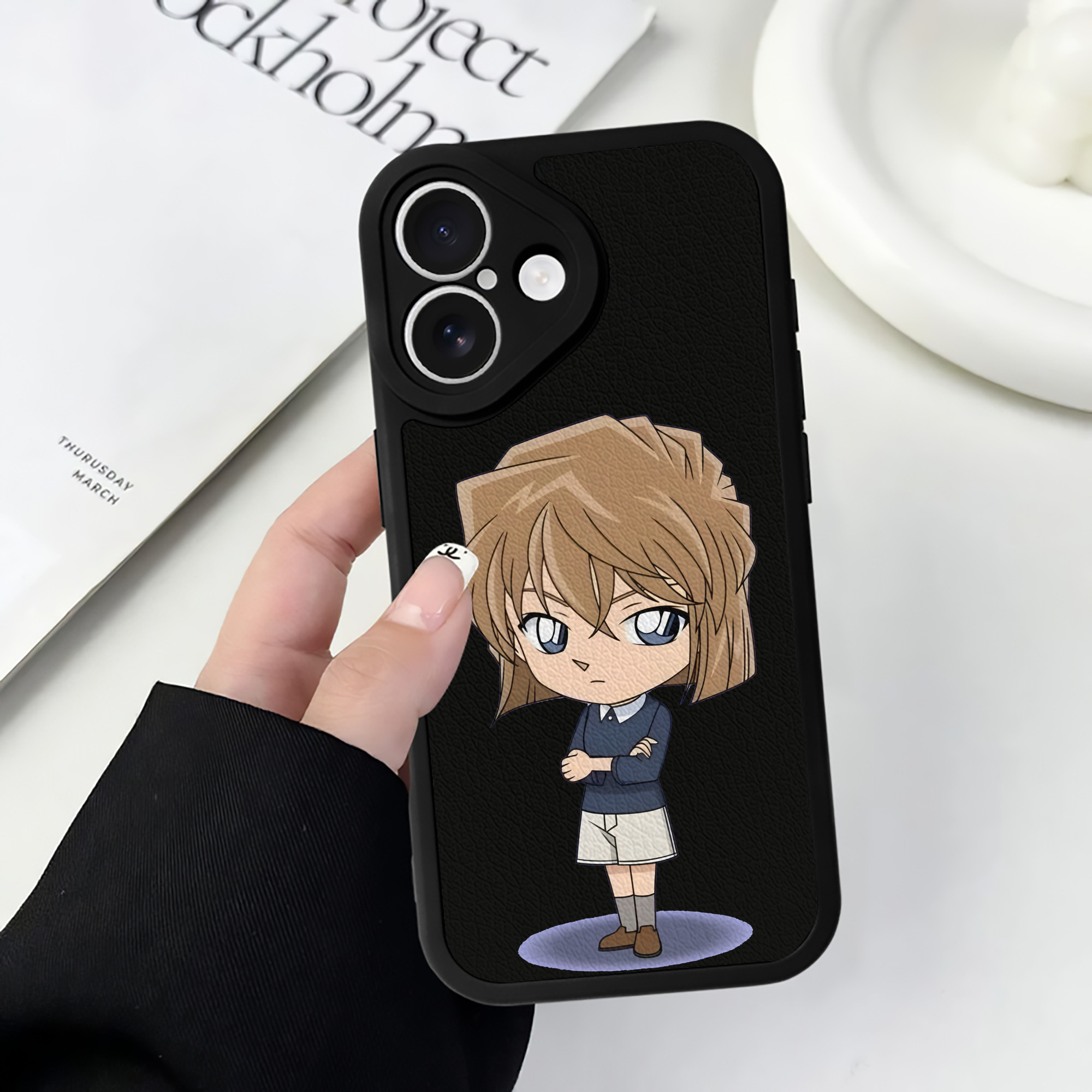 （画像用） 名探偵コナン 灰原 哀 はいばら あい Detective Conan Anita Hailey、Vi Graythorn Haibara Ai 【iPhone 16シリーズ対応】シリコンスマホケース（レザー調） 材質：シリコン